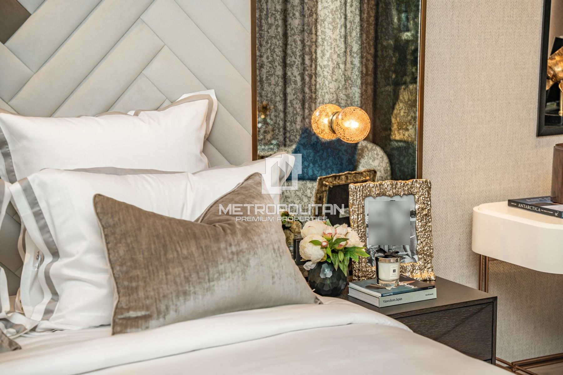 Exclusive Elite Dual-View with Luxury Finishes