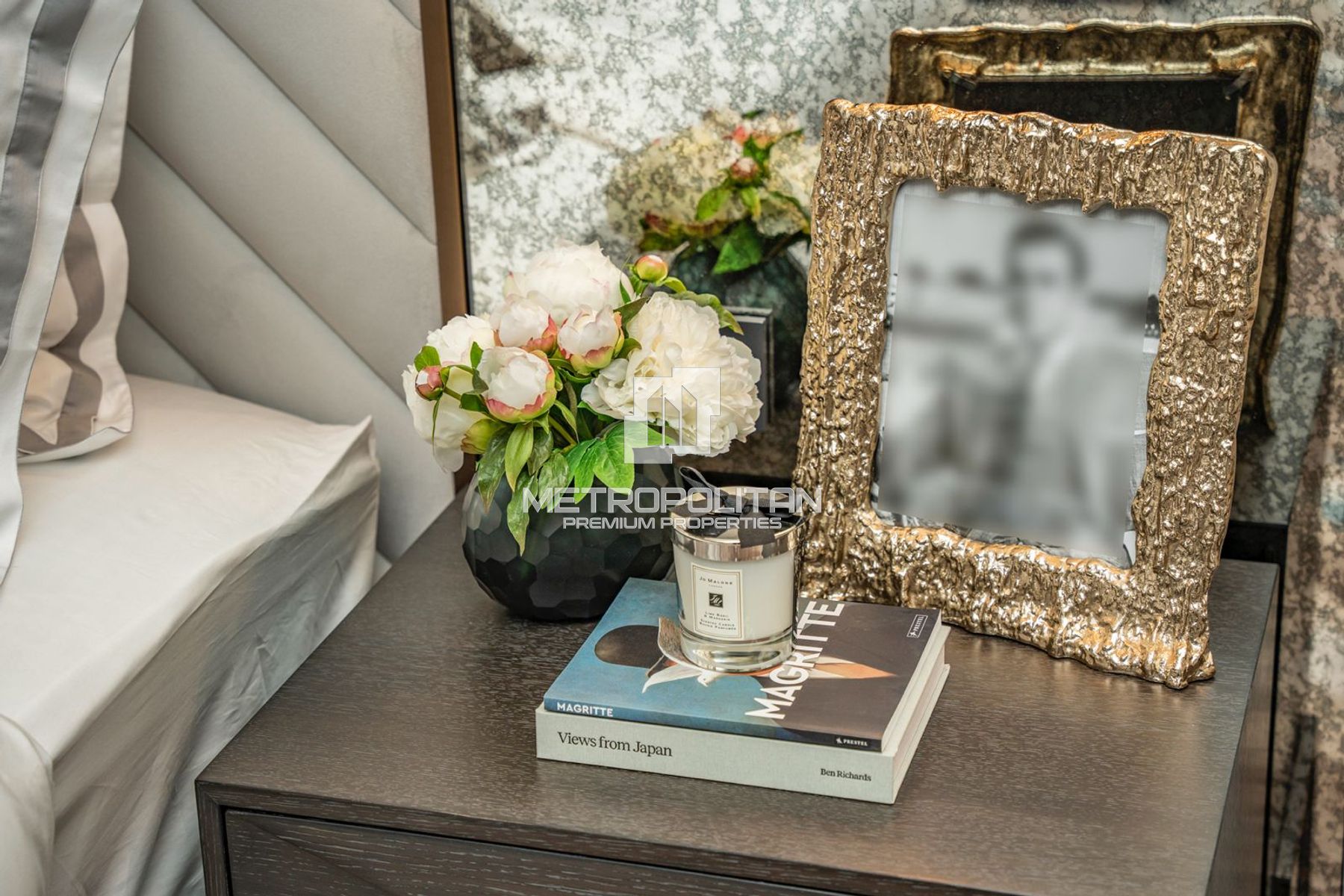 Exclusive Elite Dual-View with Luxury Finishes