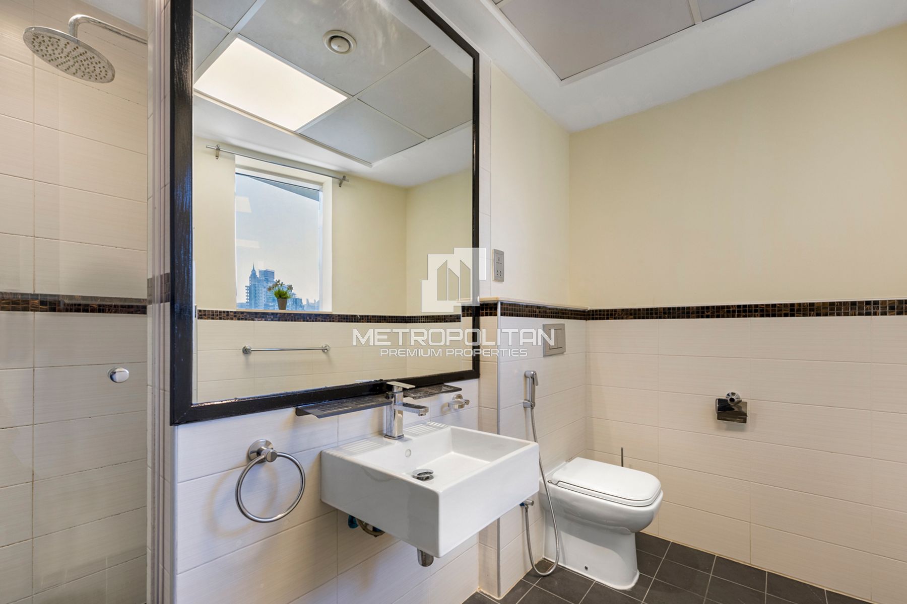 Image - Skyview Tower, Dubai Marina, Dubai | Project - Apartment