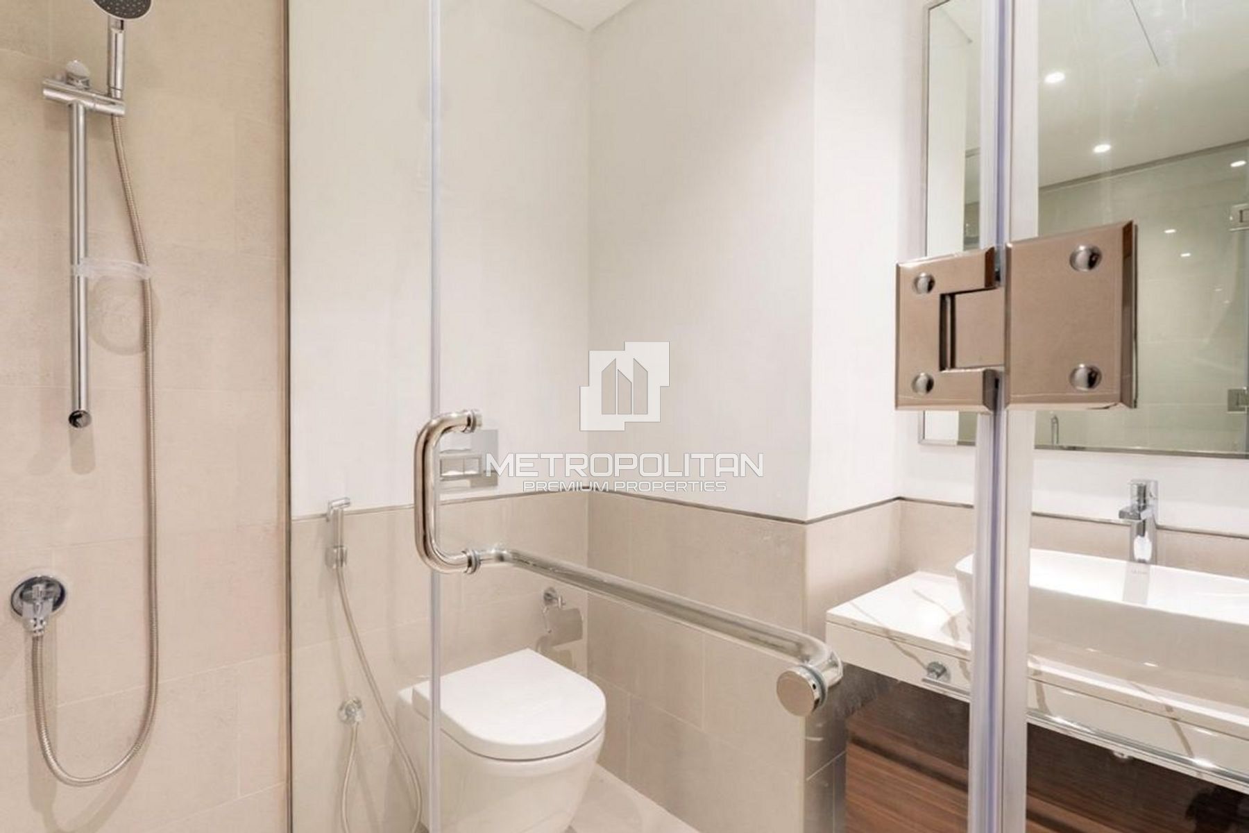 Luxurious 4 BR| Prime Location | Best View photo-17