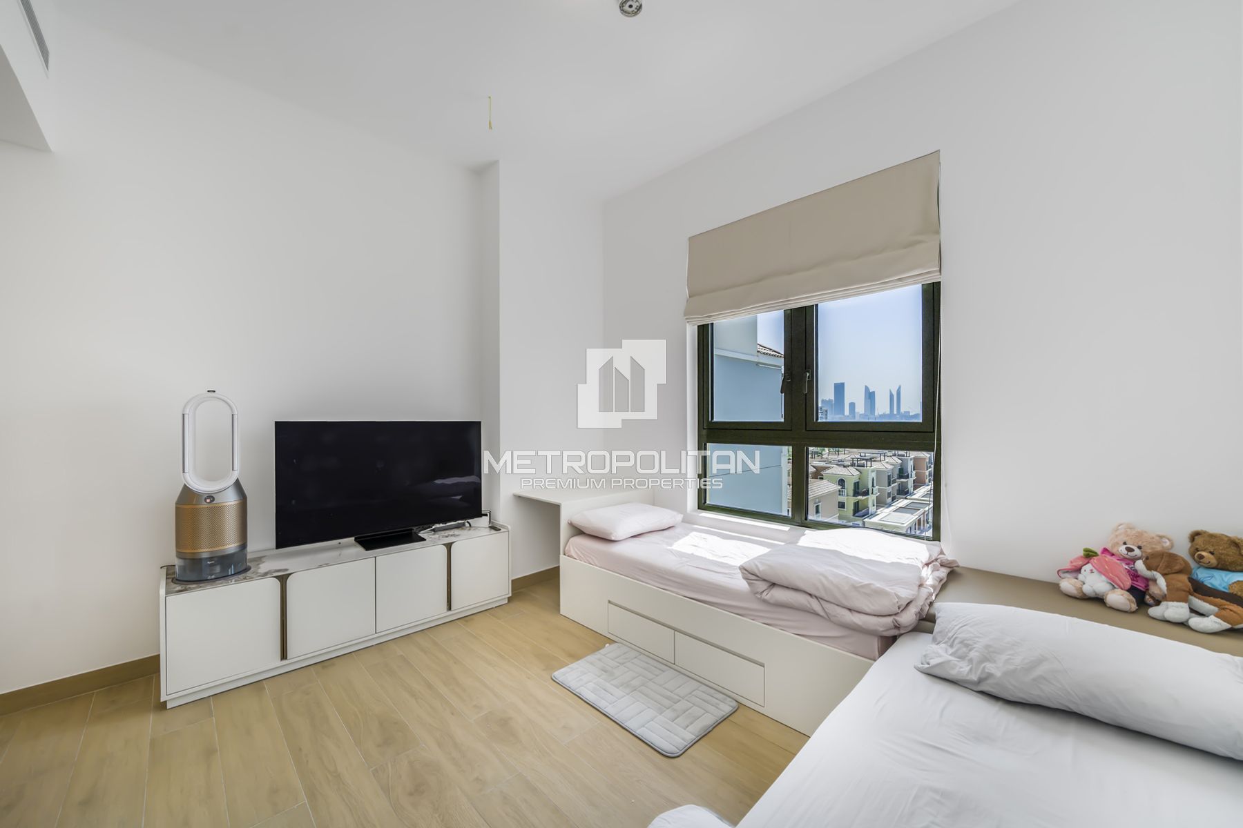 2BR Apartment for Sale in La Sirene Building 5, Jumeirah - MS-24053