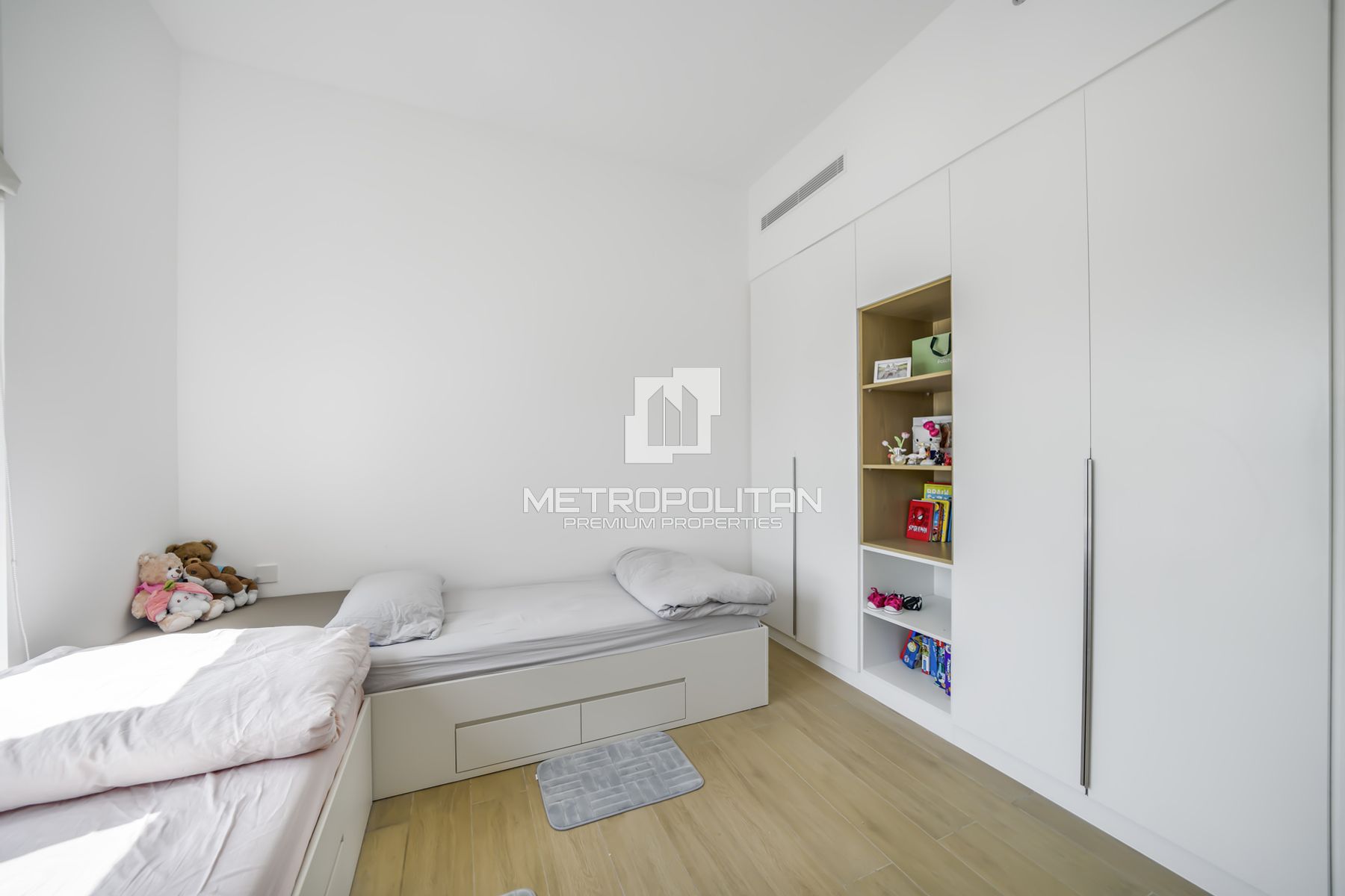Unobstructed Skyline View | Upgraded and Furnished