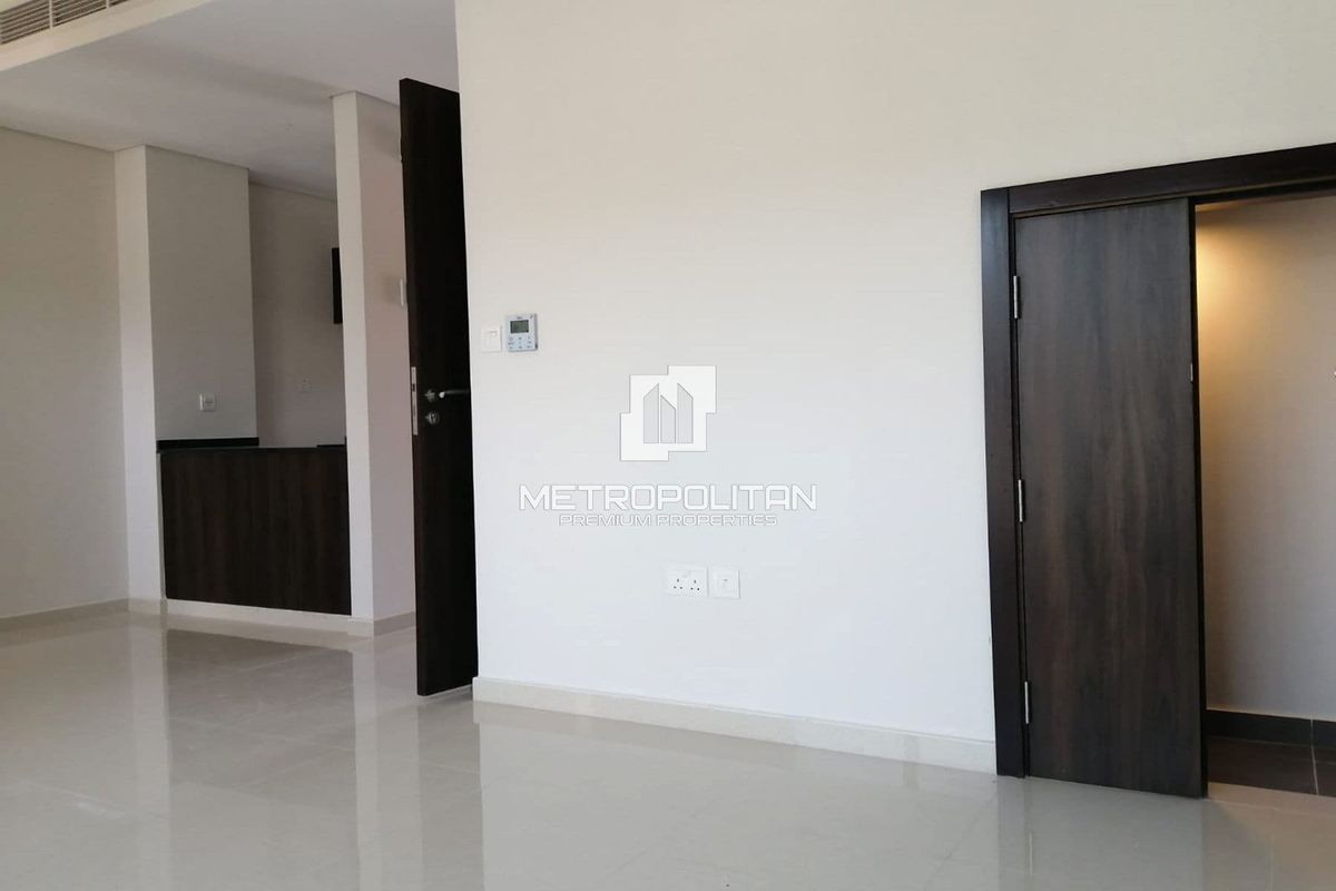 3BR Townhouse for Sale in Damac Hills 2 – MS-24457 photo-3