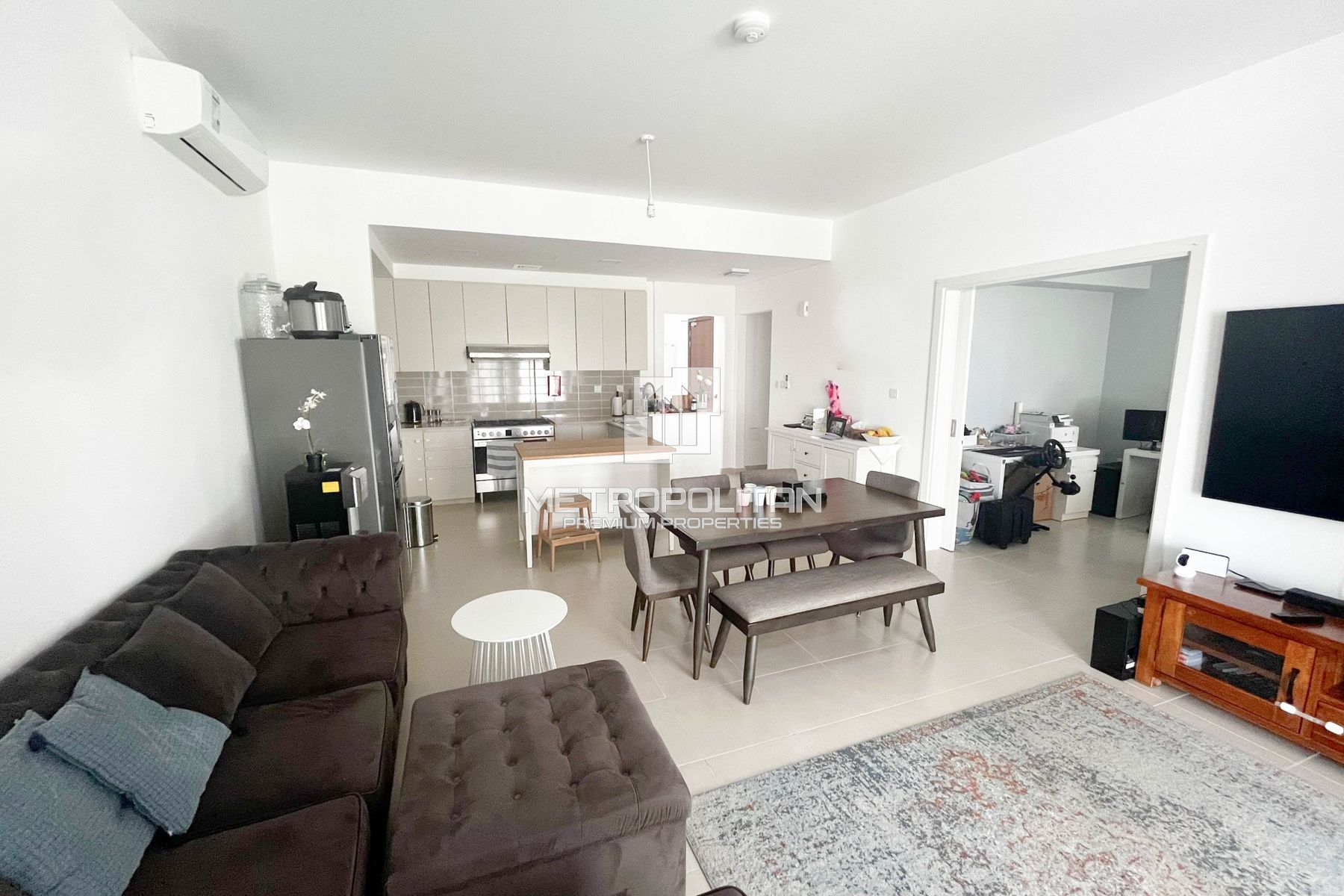 4BR Stadthaus zum Verkauf in Town Square – MS-24598 photo-0