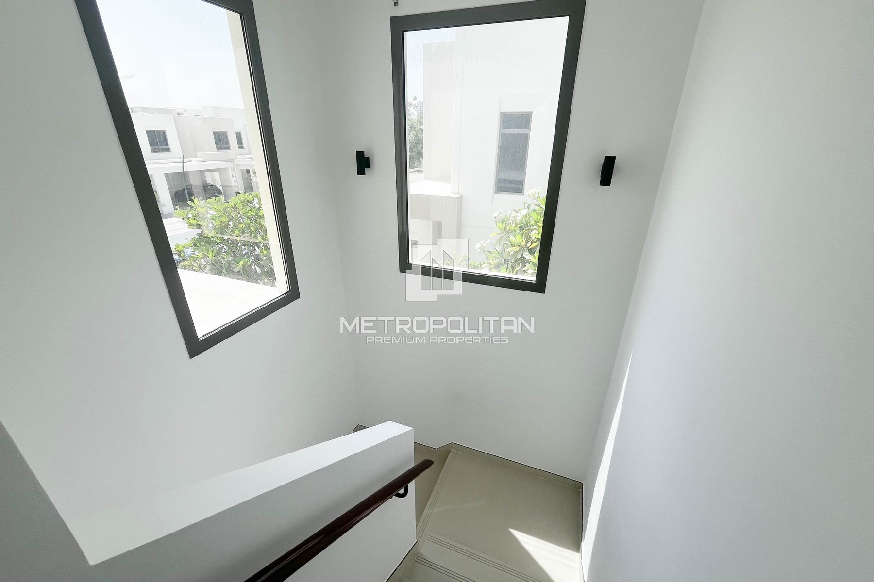 4BR Stadthaus zum Verkauf in Town Square – MS-24598 photo-9