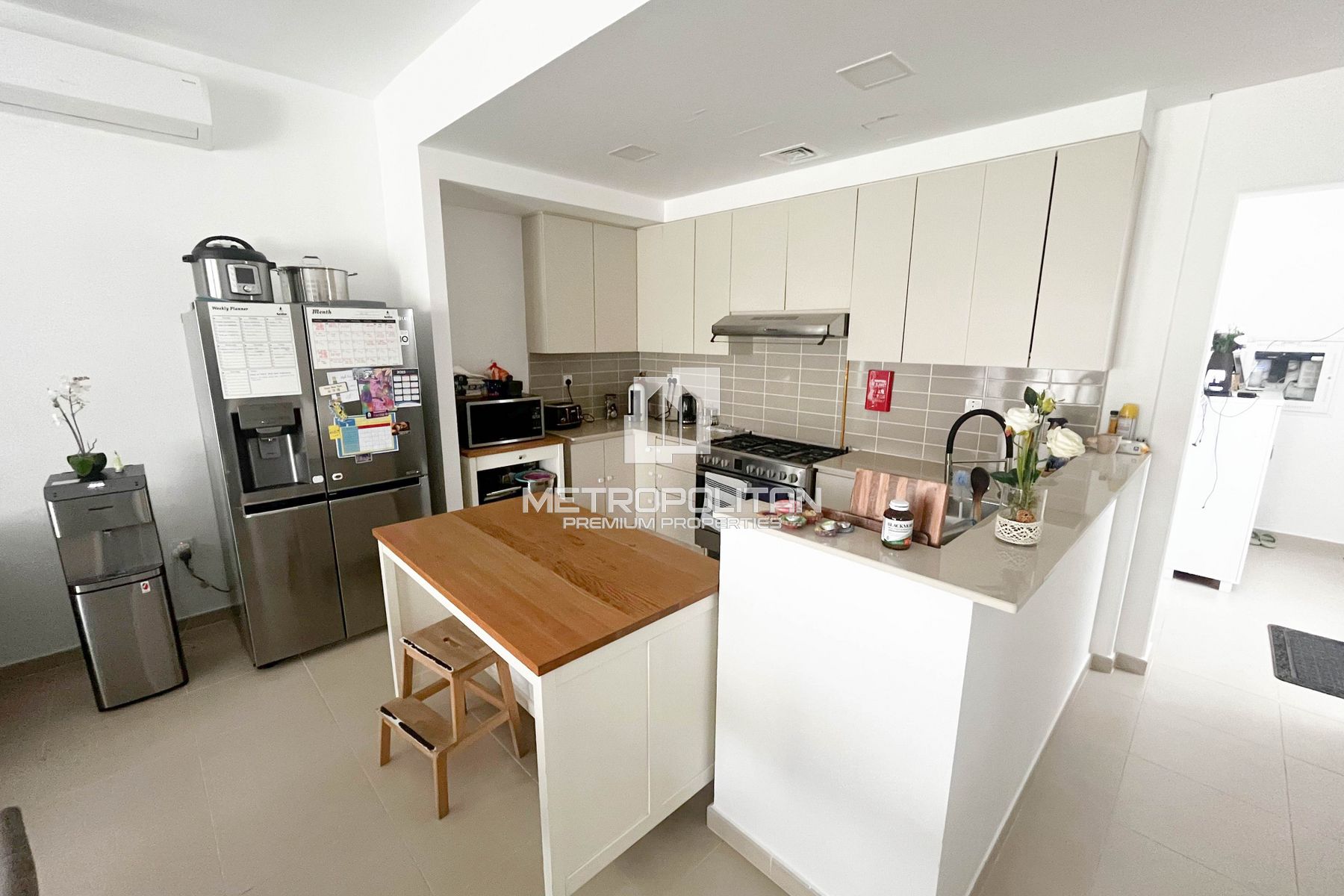 4BR Stadthaus zum Verkauf in Town Square – MS-24598 photo-1