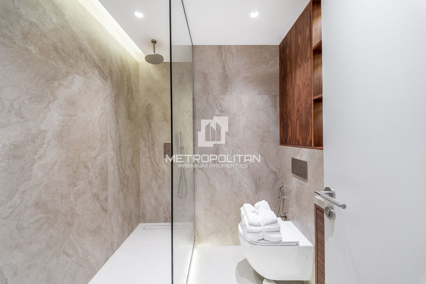 High Floor | Vacant | Spacious Layout | Sea View