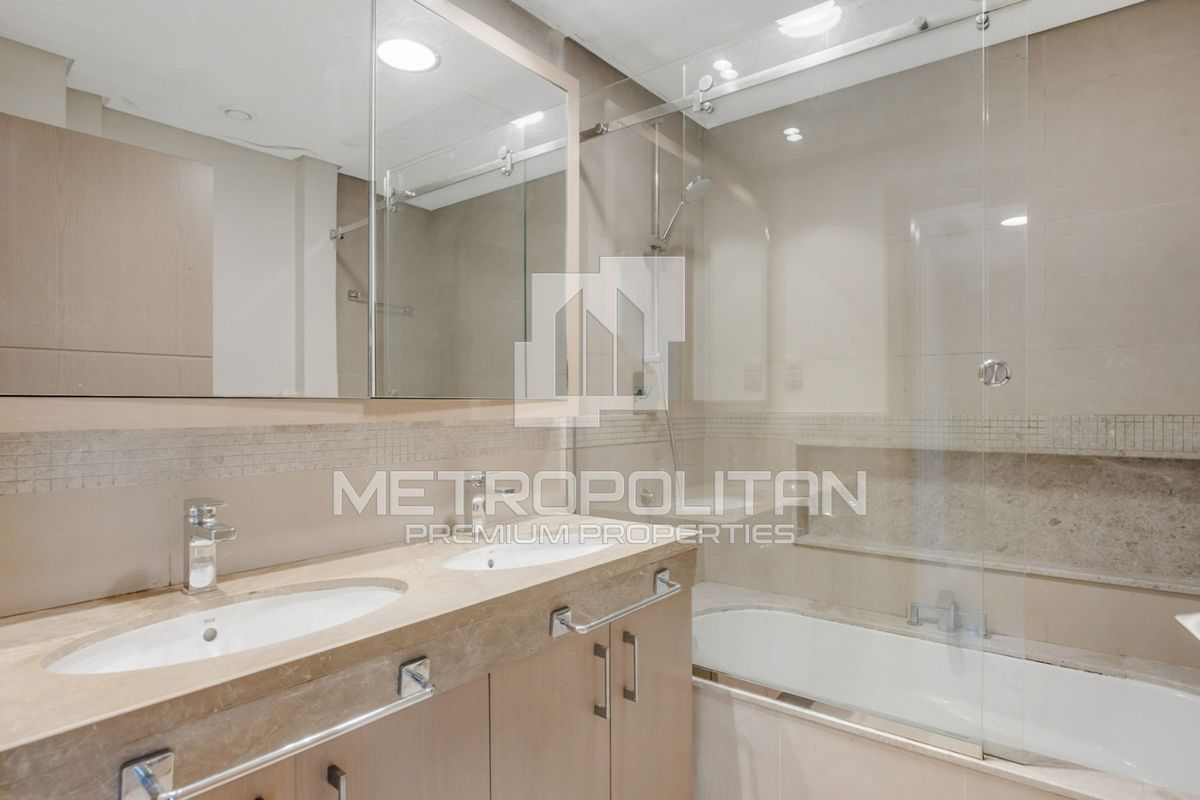 Image - Burj Vista 1, Downtown Dubai, Дубай | Project - Апартаменты