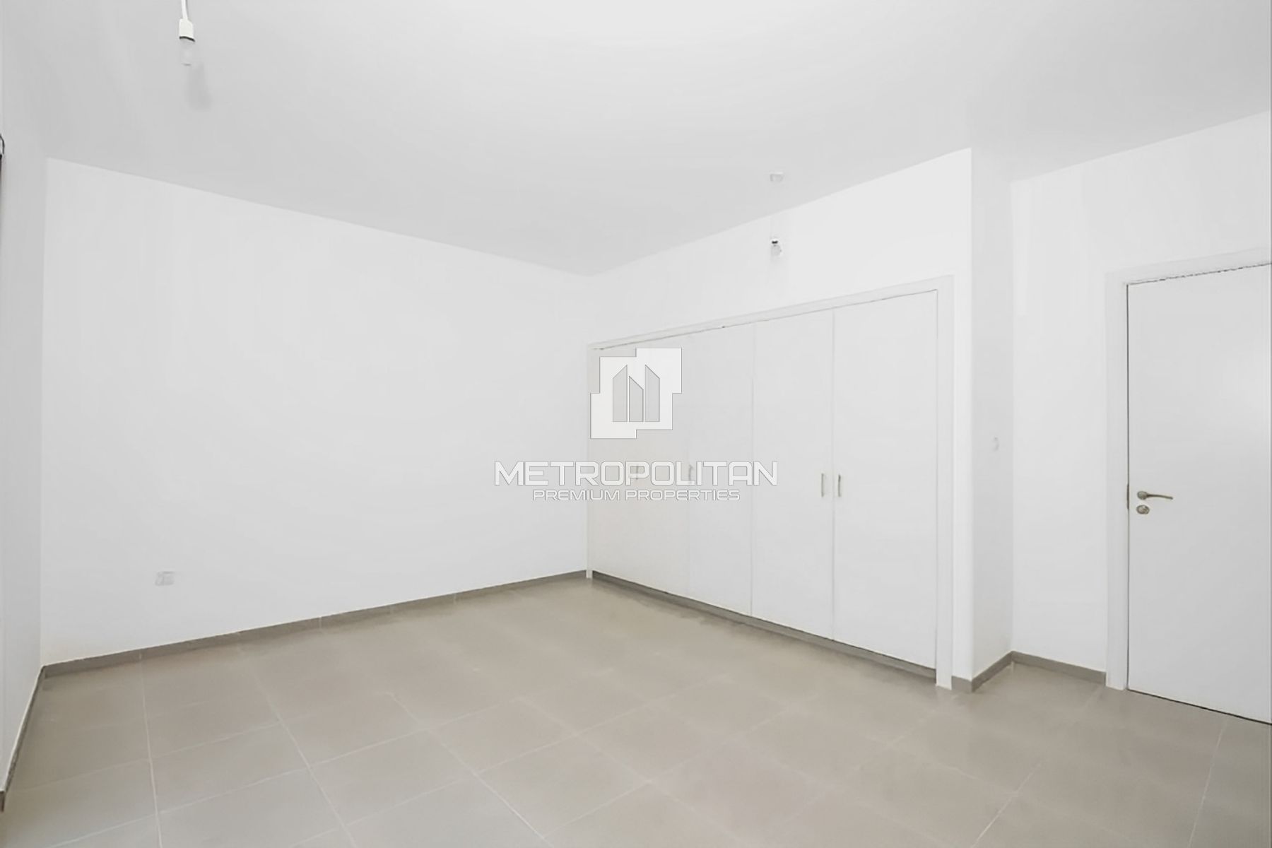 3BR Townhouse for Sale in Town Square – MS-25029