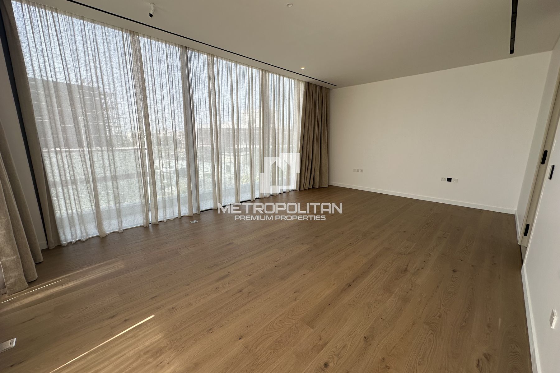 7BR Modern Mansion | Furnished | Luxury Living