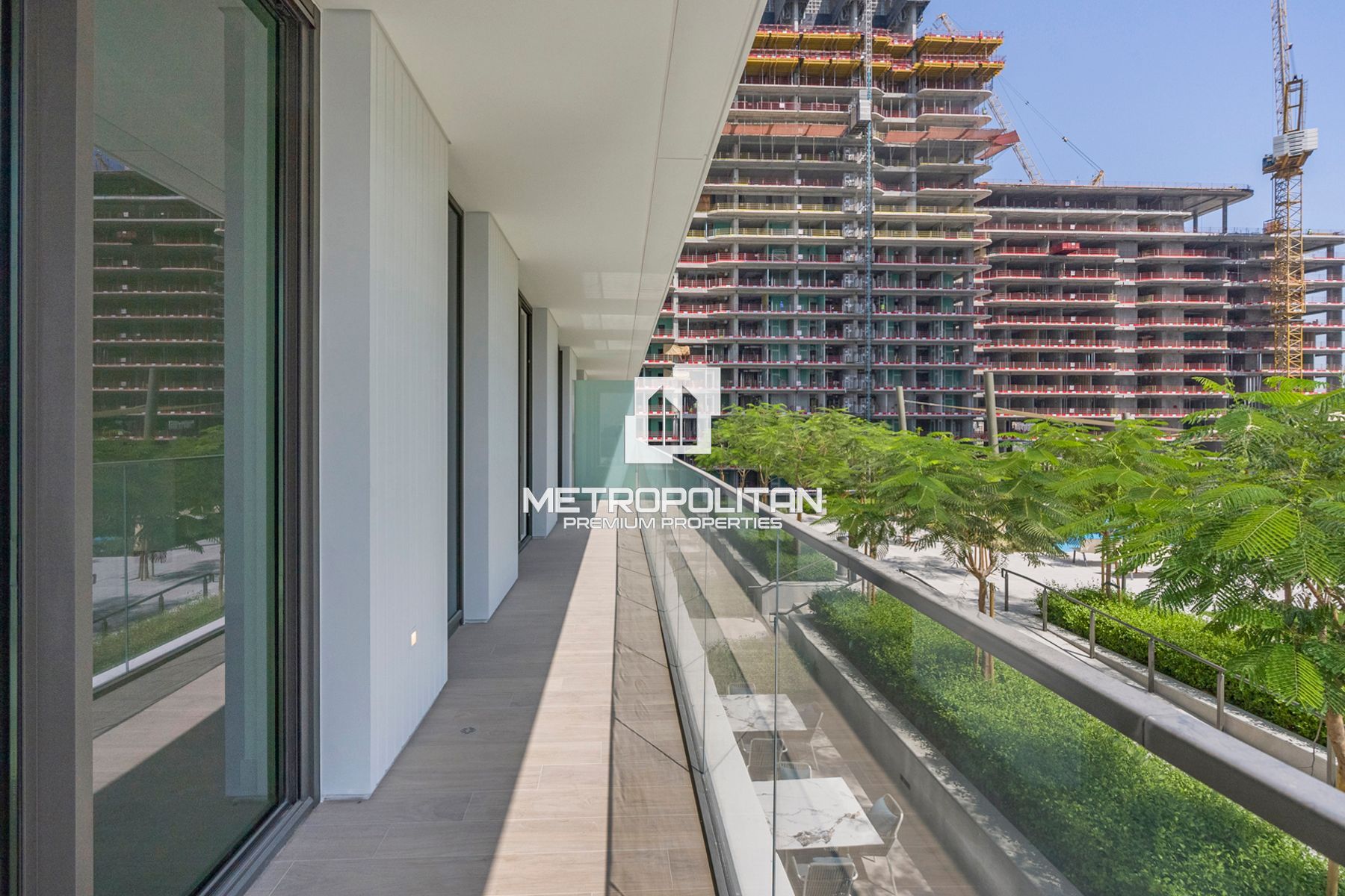 Corner | Dubai Harbour and Marina Skyline Views