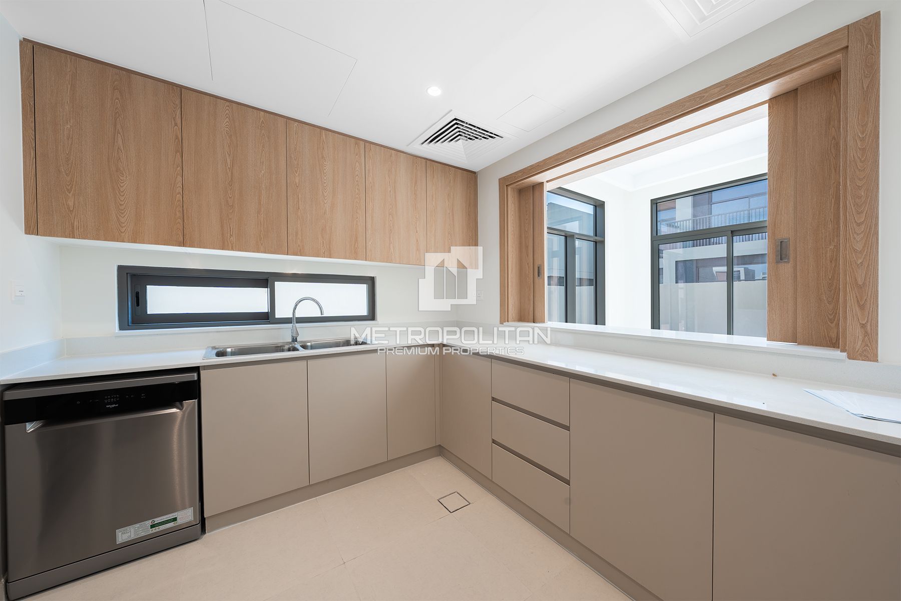 4BR Townhouse for Sale in Dubai South (Dubai World Central) – MS-25756 photo-4