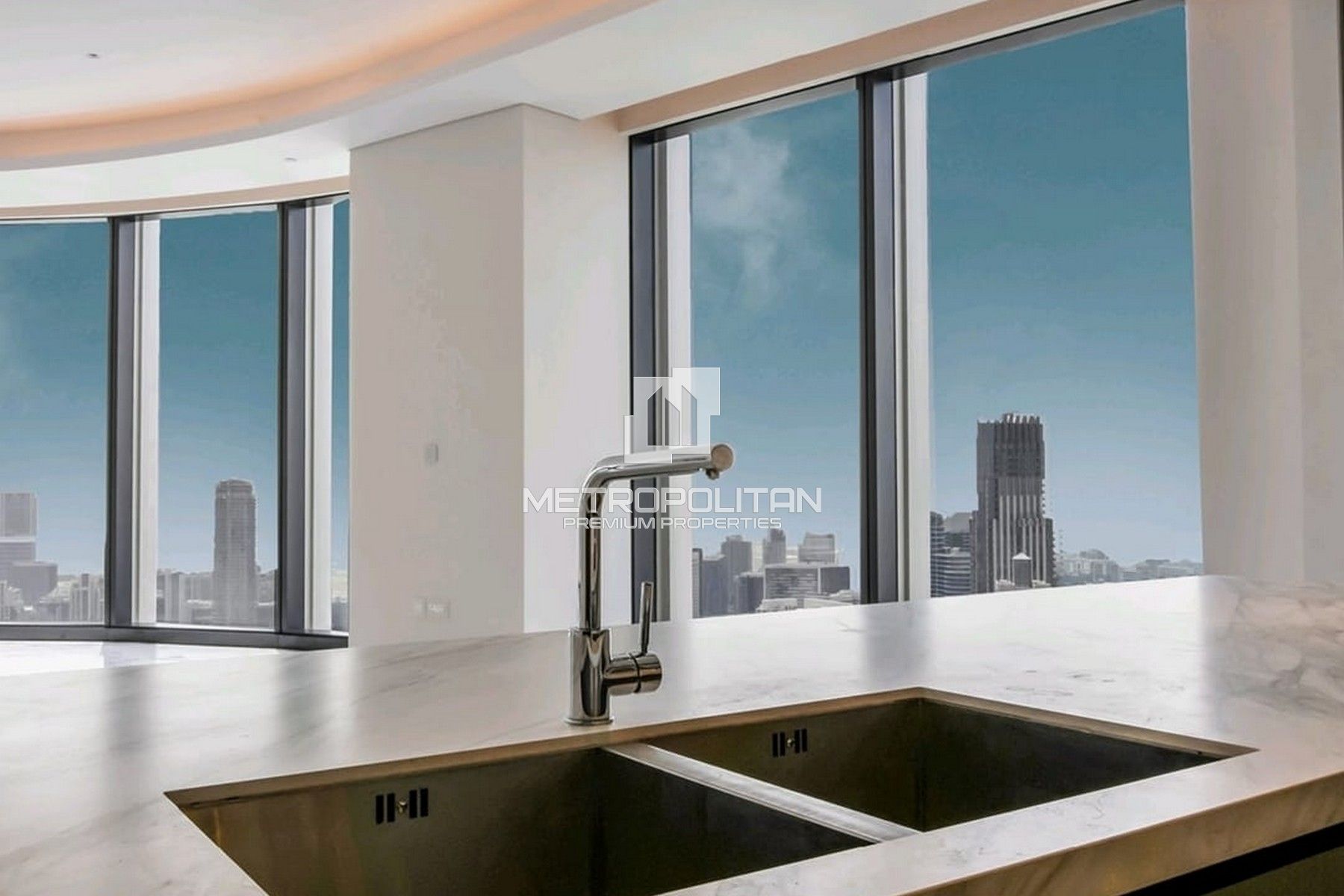 4-комнатная квартира на продажу в Downtown Dubai – MS-26198 photo-10