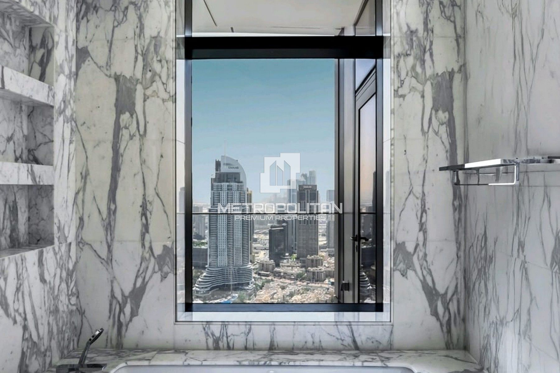 4-комнатная квартира на продажу в Downtown Dubai – MS-26198 photo-11