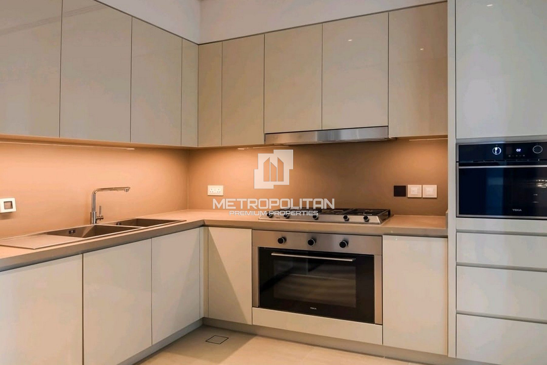 4-комнатная квартира на продажу в Downtown Dubai – MS-26198 photo-2