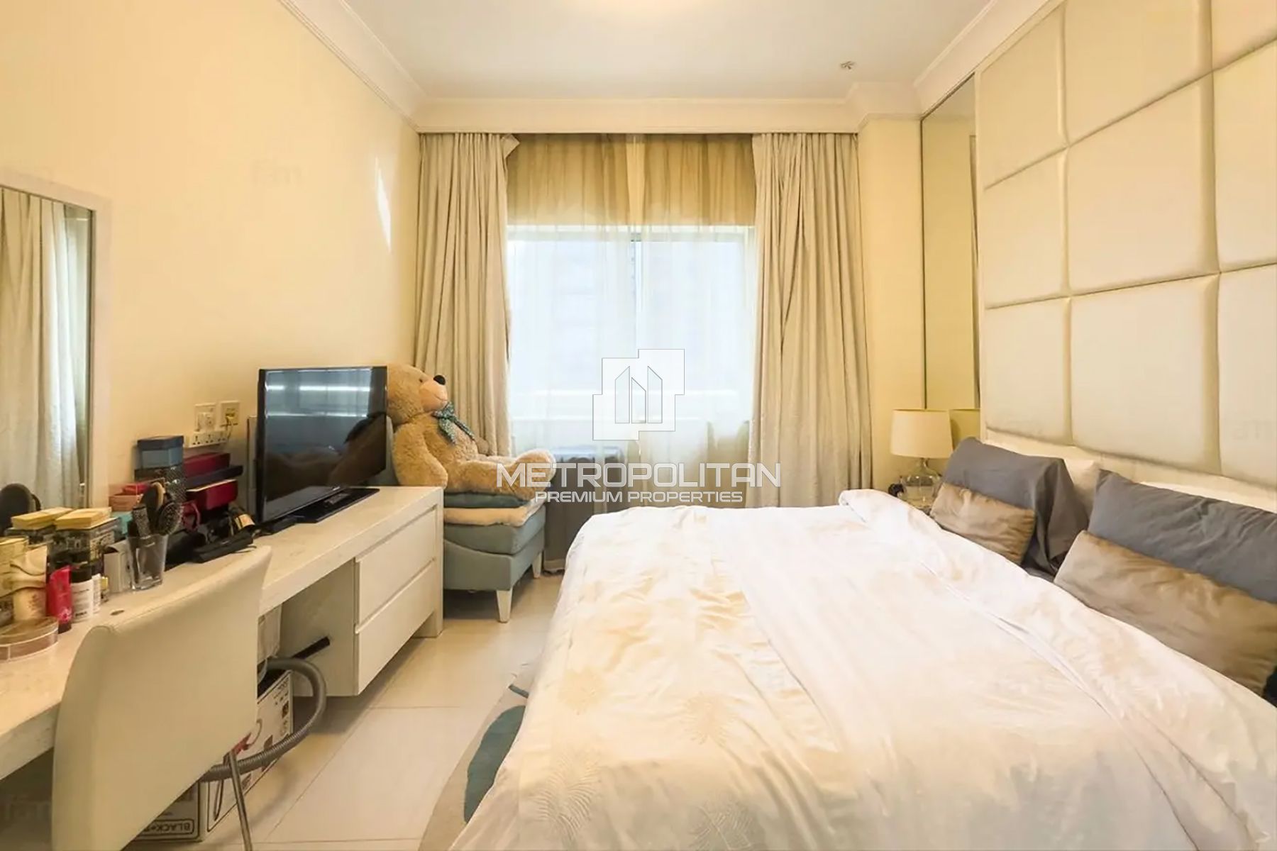 Downtown Living | Elegant Layout | Prime Location photo-6