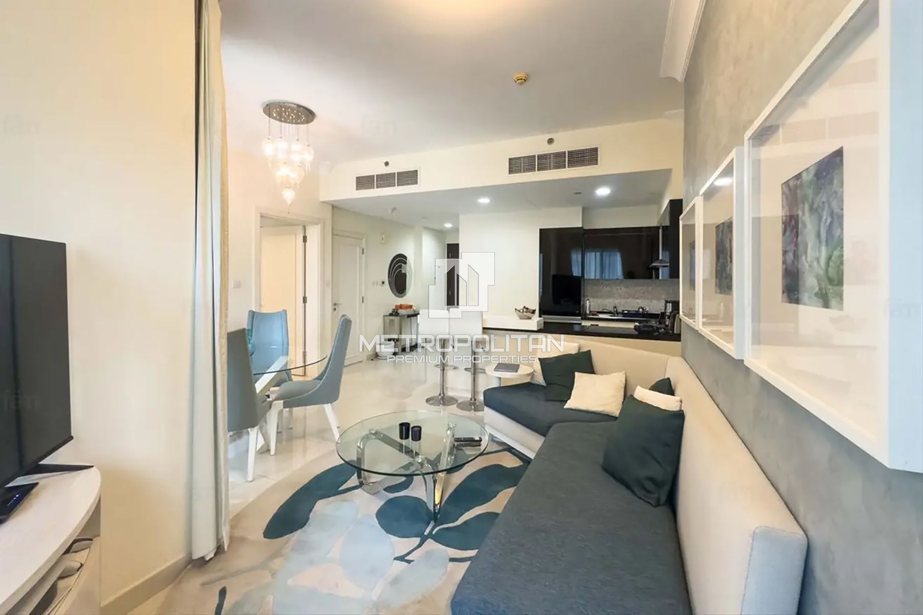 Downtown Living | Elegant Layout | Prime Location photo-7