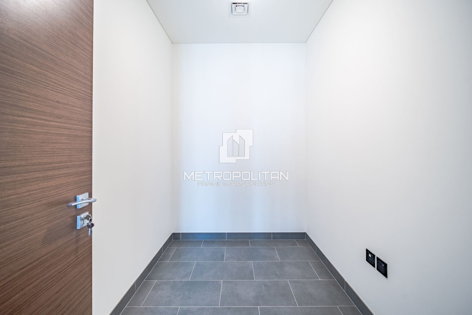 Image - The Crest, Mohammed Bin Rashid City, Dubai | Project - شقة
