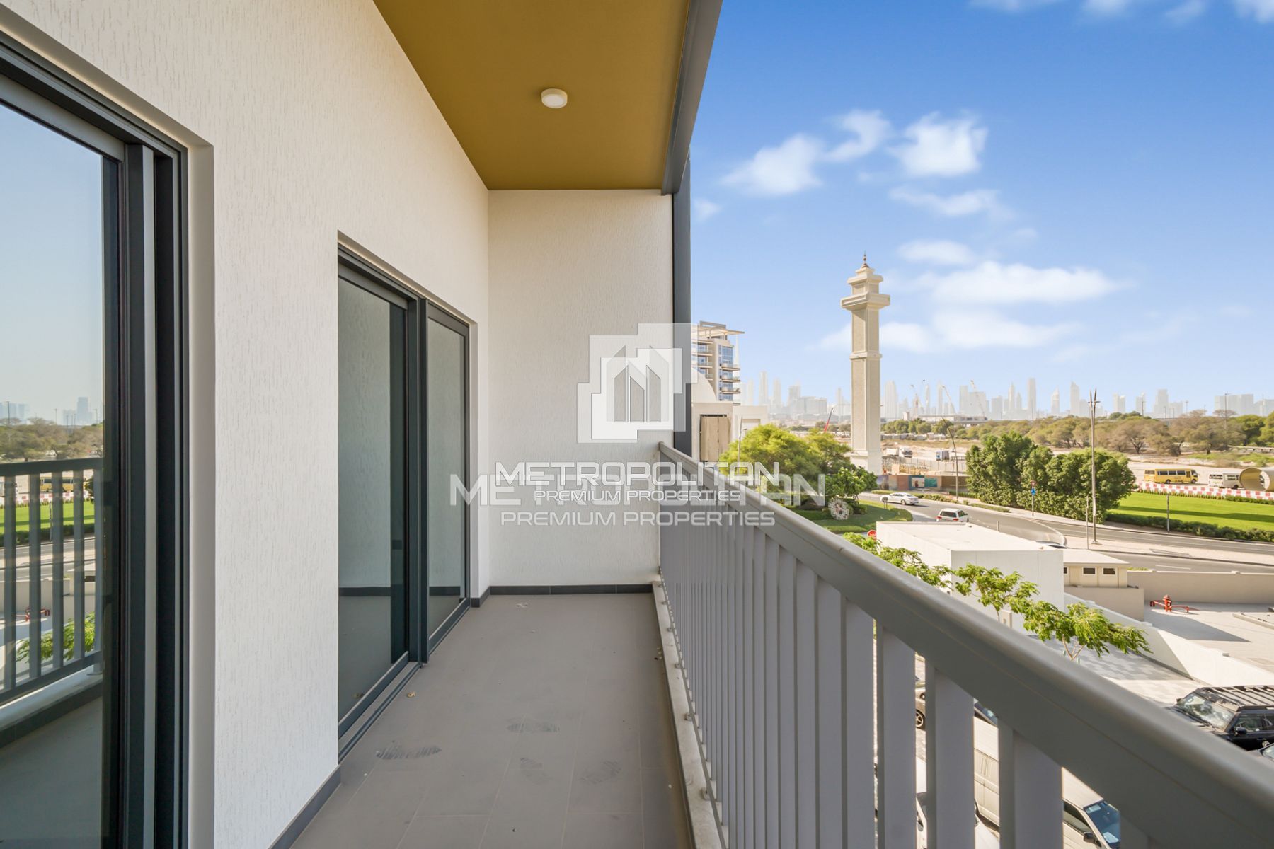 Image - The Crest, Mohammed Bin Rashid City, 迪拜 | Project - 公寓