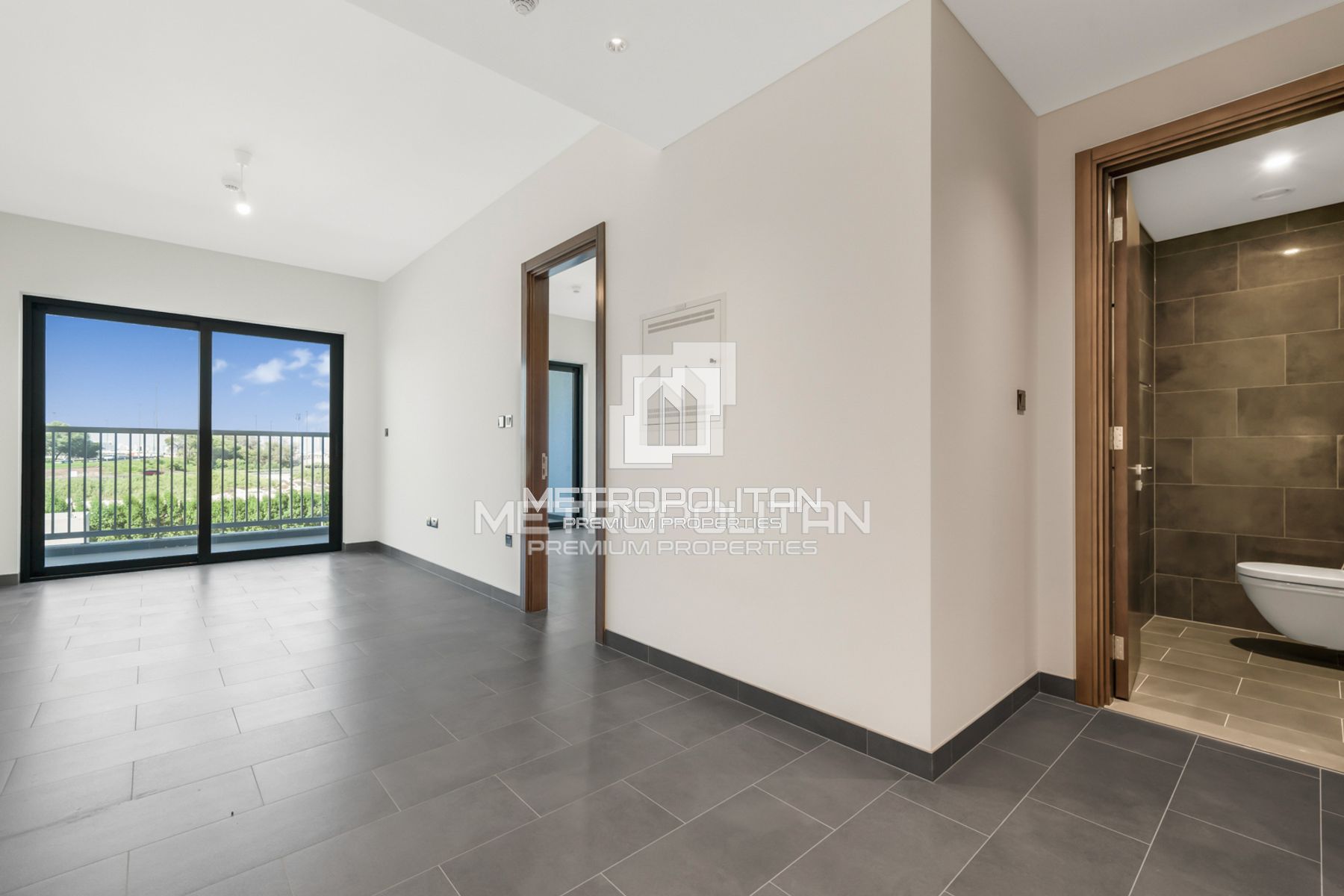 Image - The Crest, Mohammed Bin Rashid City, 迪拜 | Project - 公寓