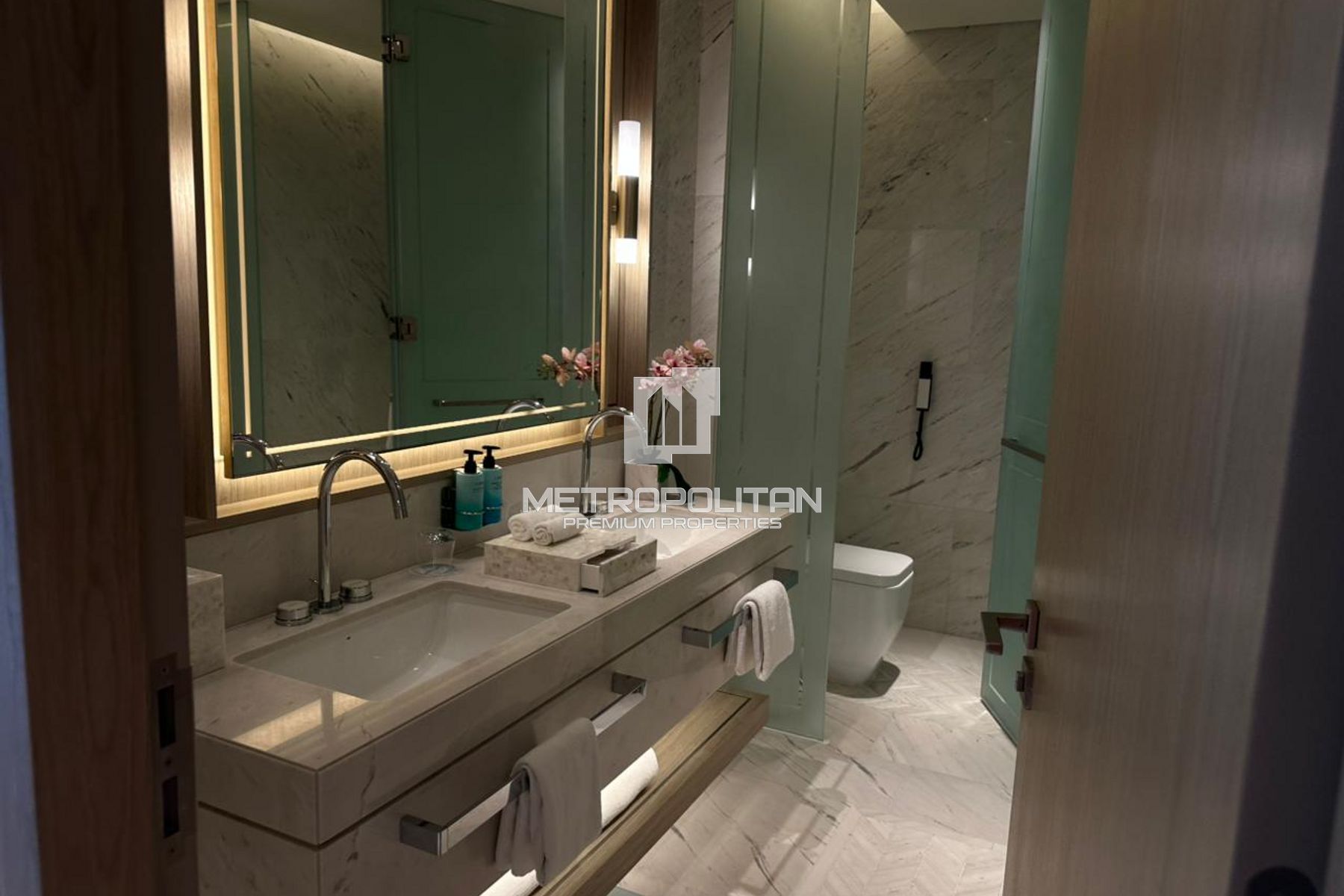 Image - Five Luxe, Jumeirah Beach Residence, Dubai | Project - Appartement