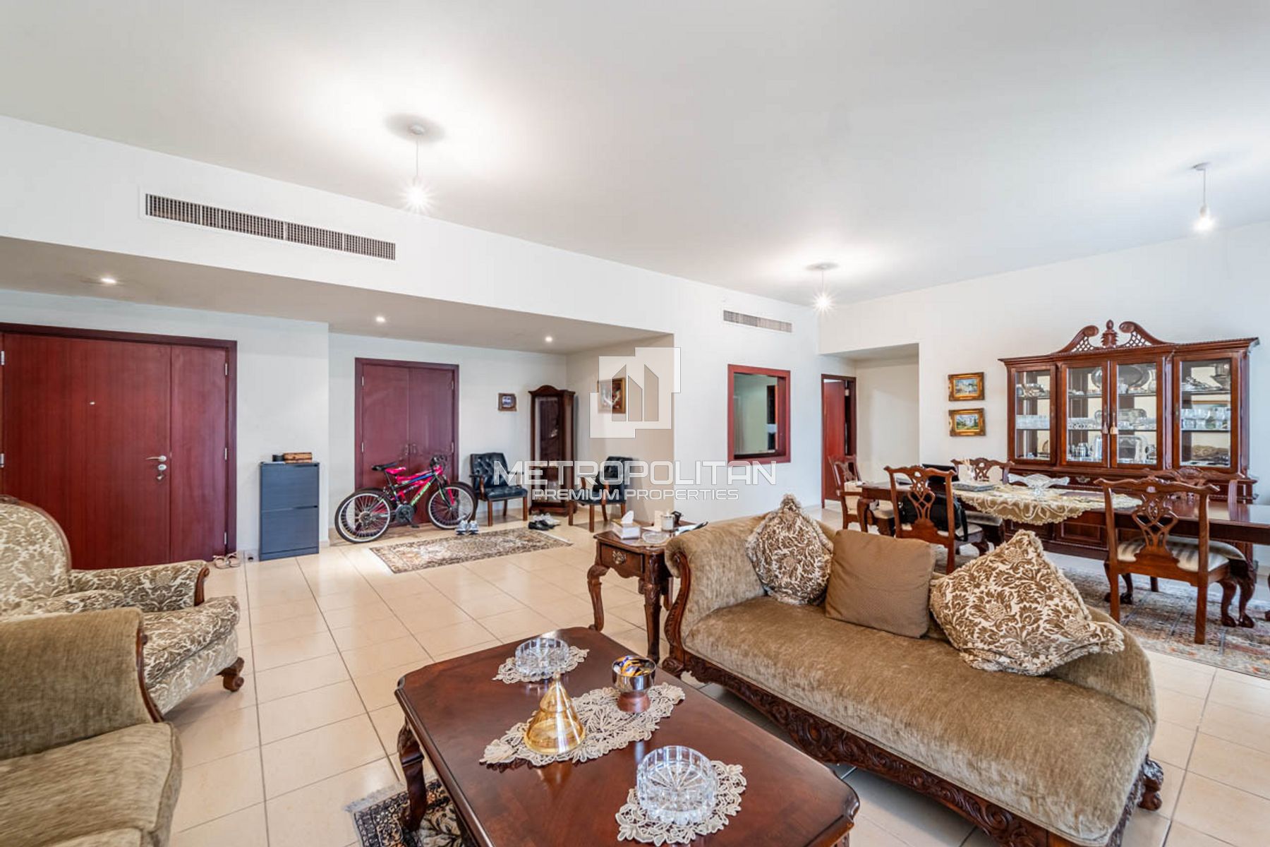 4-комнатная квартира на продажу в Jumeirah Beach Residence – MS-27420 photo-1