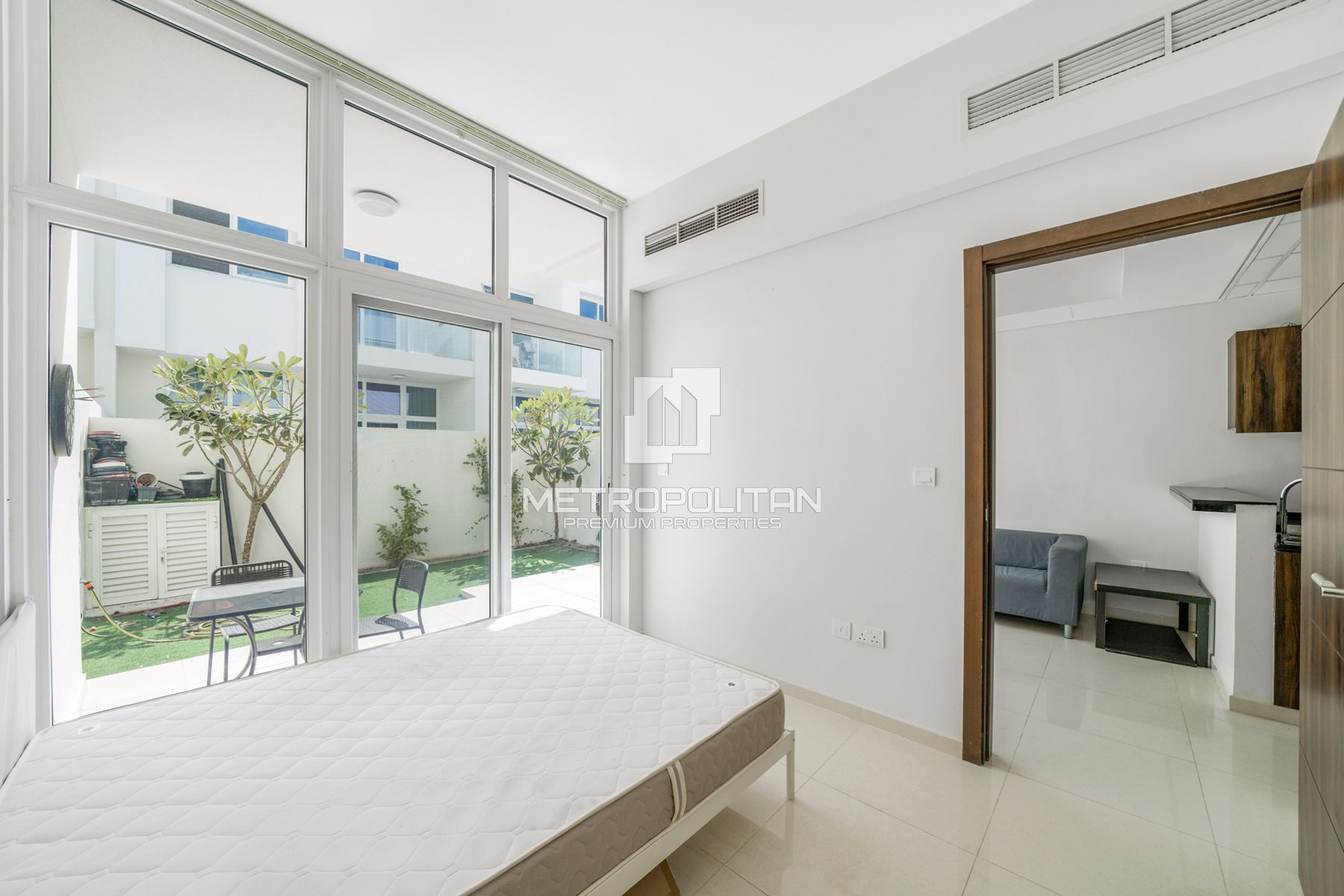 4BR Townhouse for Sale in Damac Hills 2 – MS-4430 photo-9