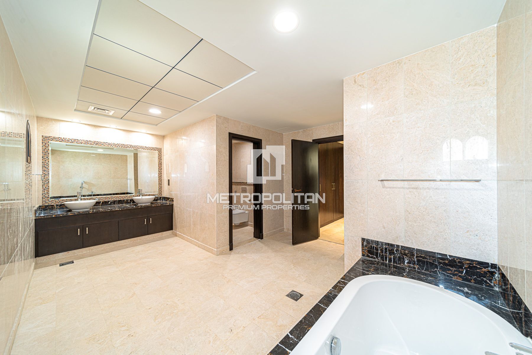 Duplex Penthouse |Private Pool | Dual View| Vacant
