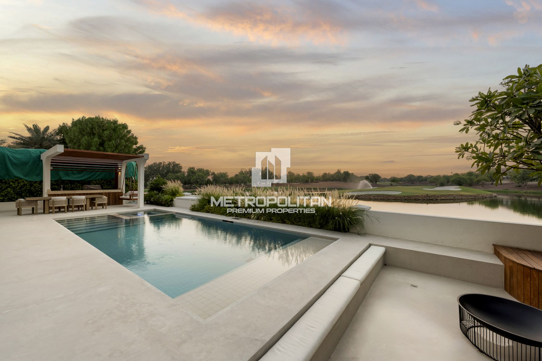 5BR Villa for Sale in Jumeirah Golf Estates – MS-7054