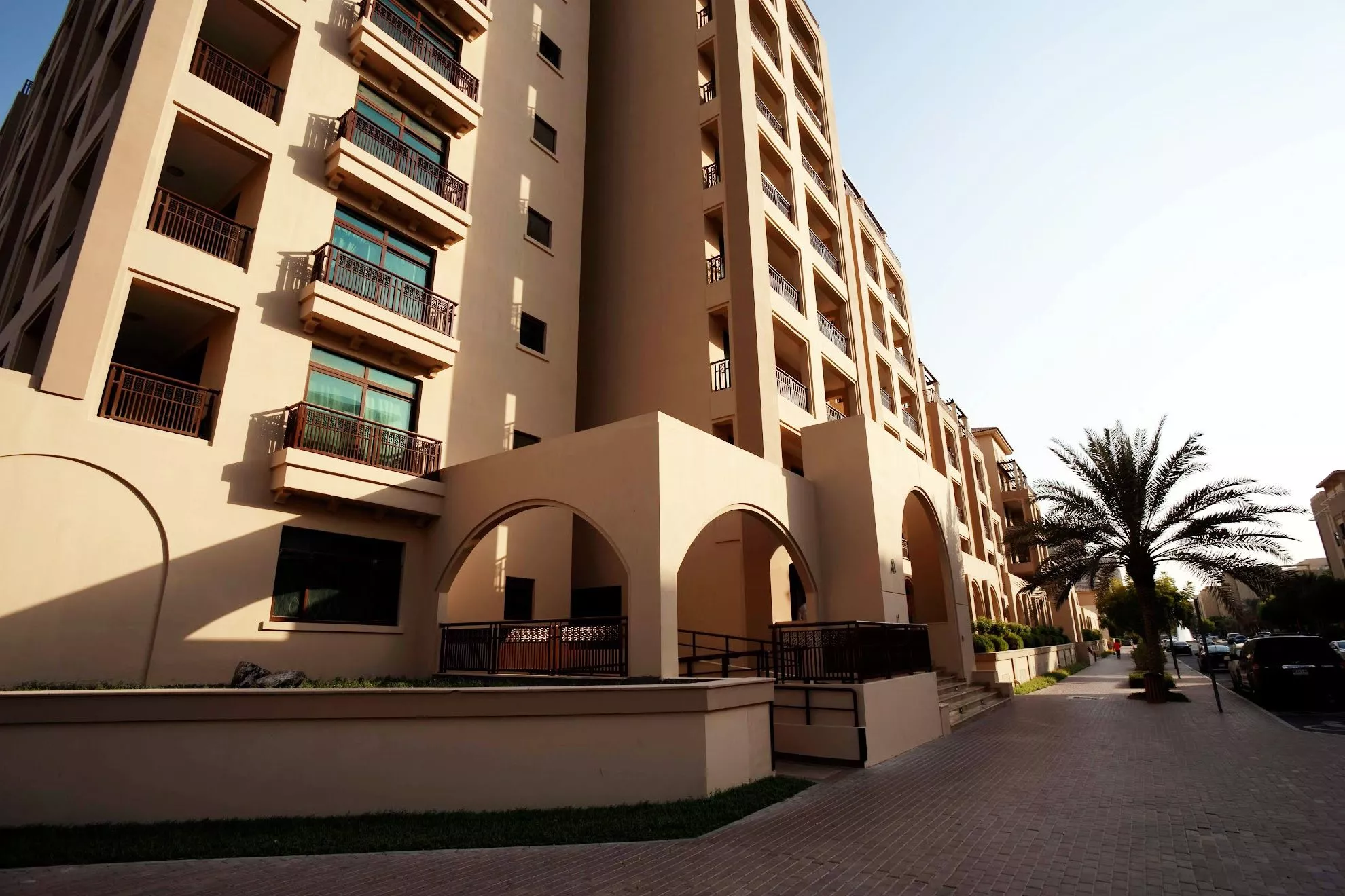 Una Riverside Residence