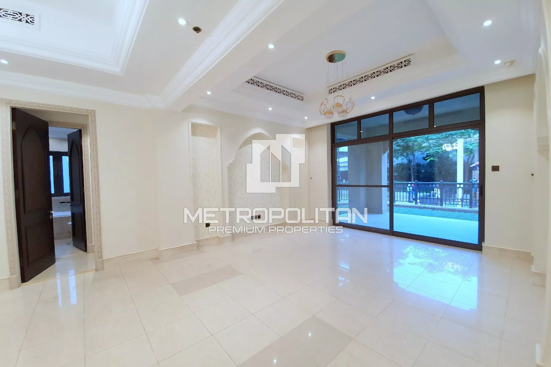 2BR Apartment for Rent in Downtown Dubai – MR-3990 photo-1