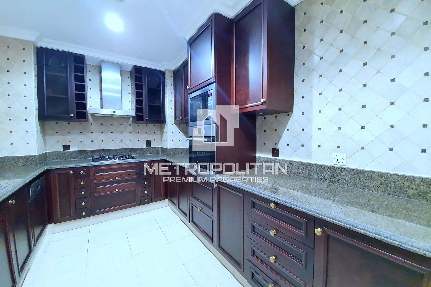 2BR Apartment for Rent in Downtown Dubai – MR-4559