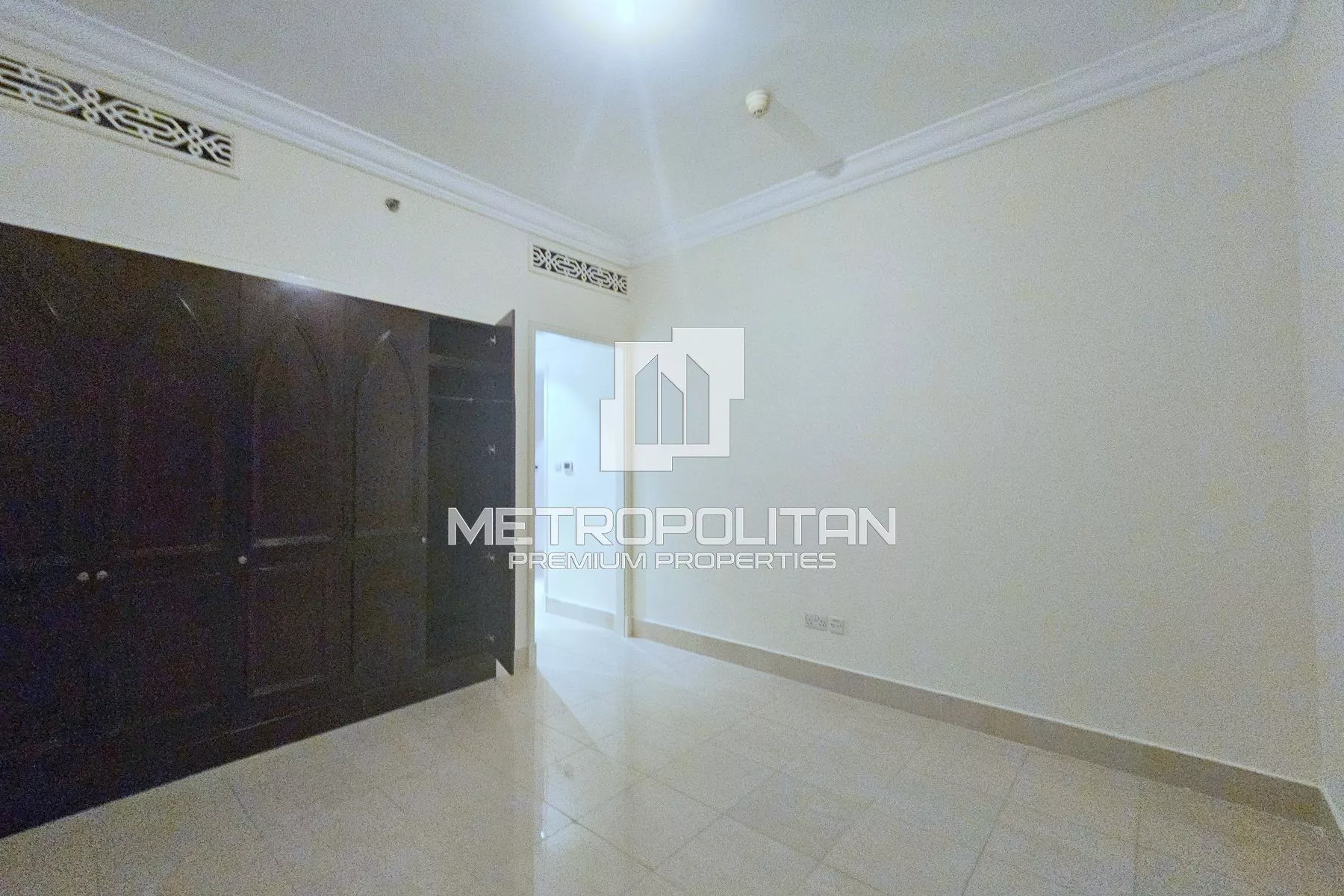 2BR Apartment for Rent in Downtown Dubai – MR-4657
