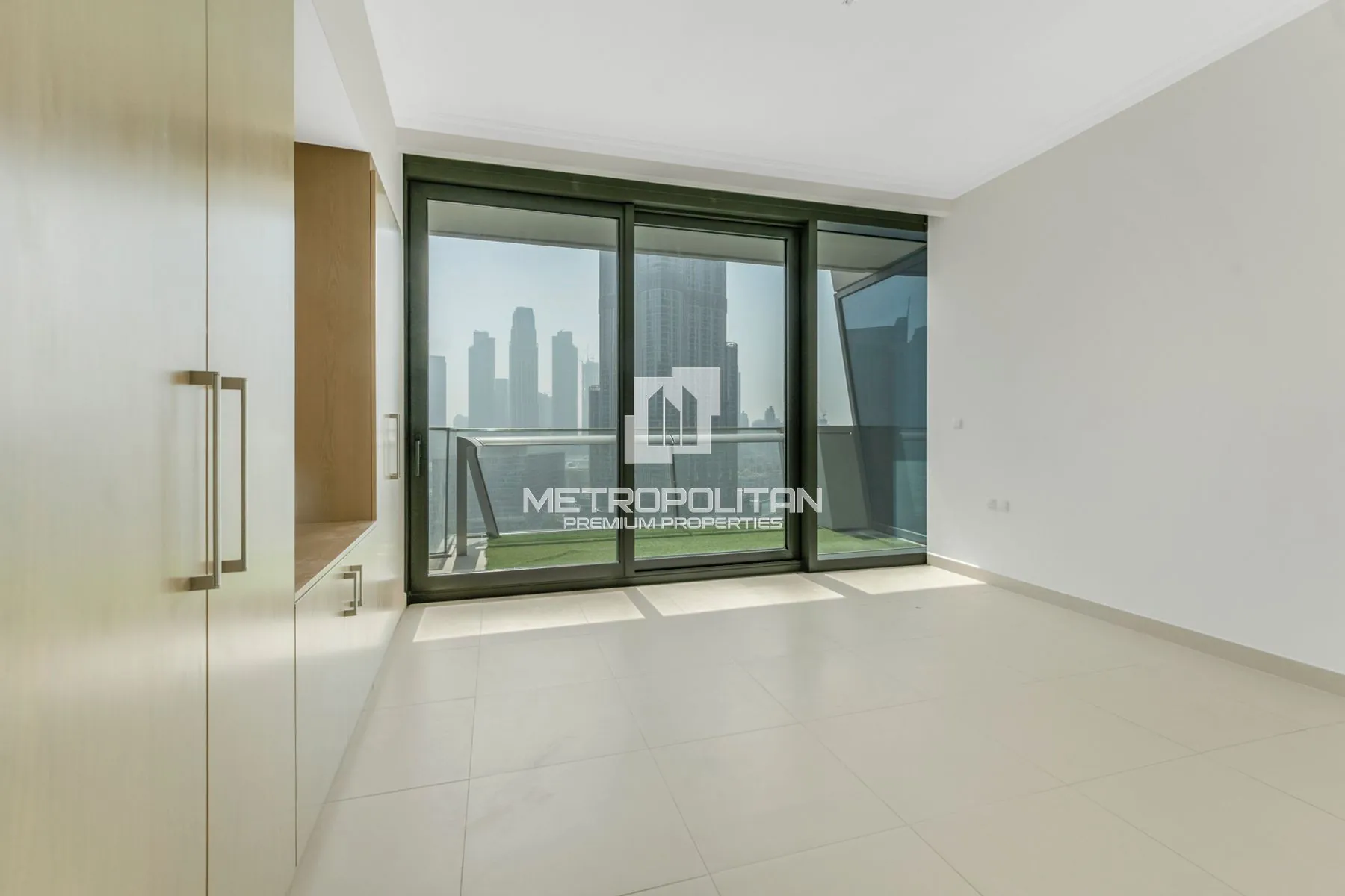 3BR Apartment for Rent in Downtown Dubai – MR-5029