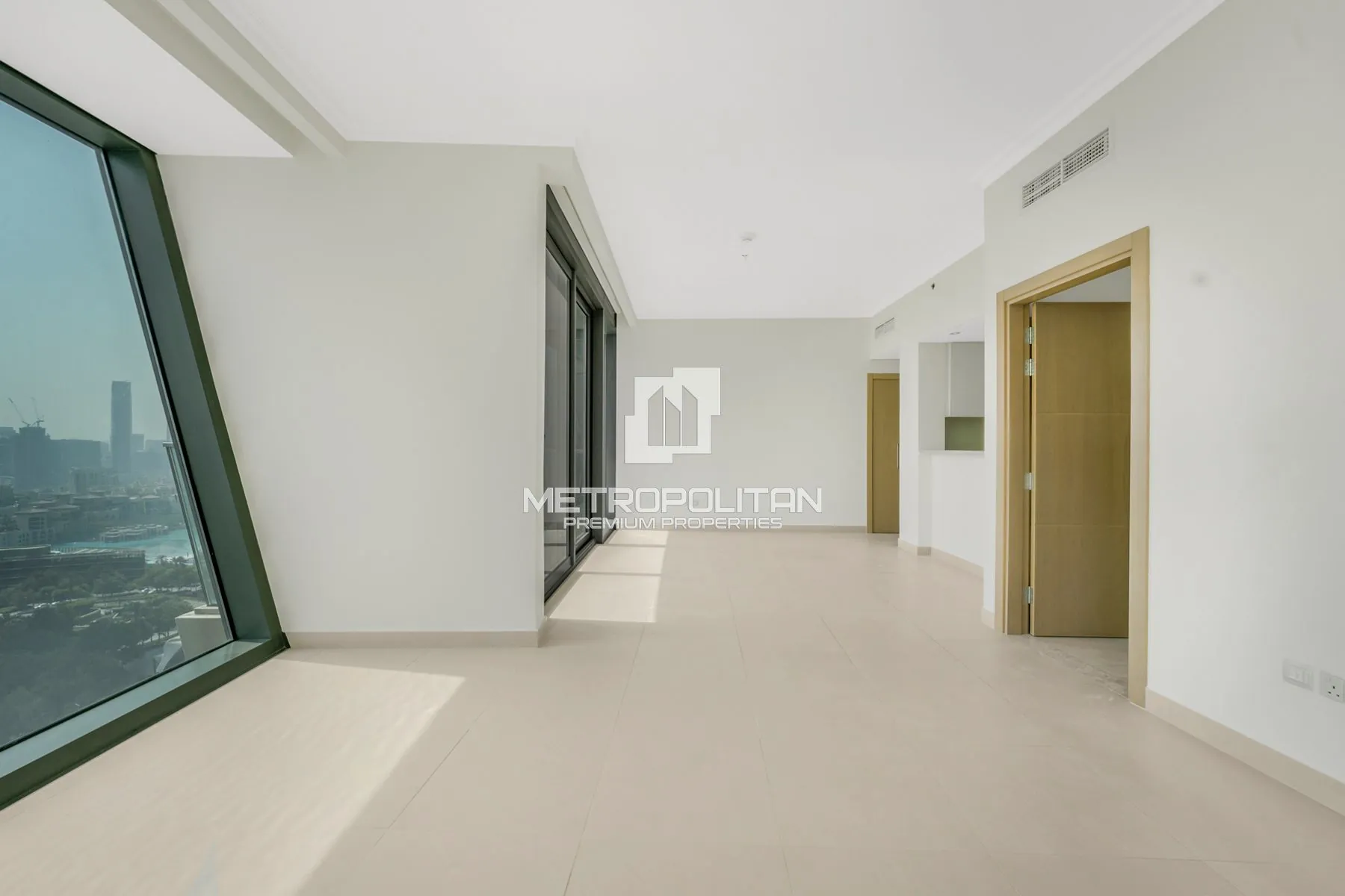 3BR Apartment for Rent in Downtown Dubai – MR-5029