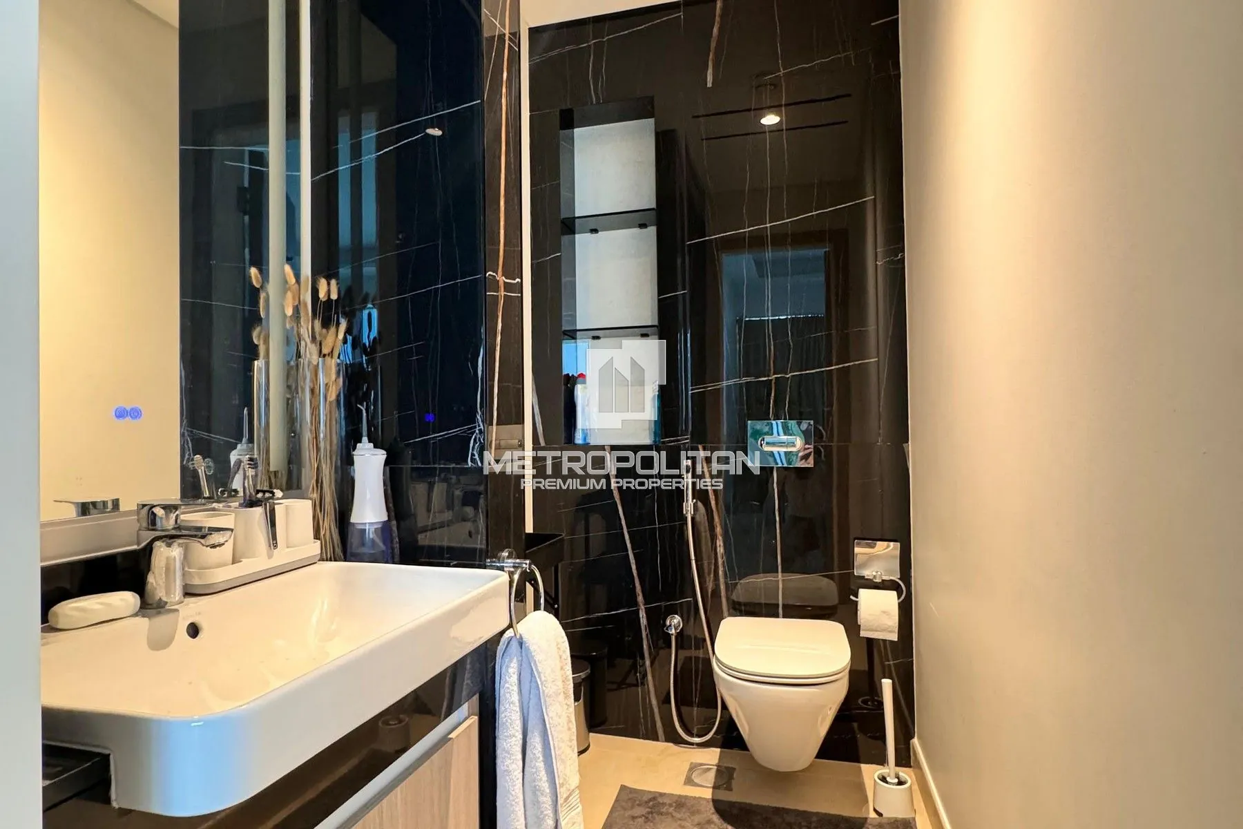 Jumeirah Lake Towers 1卧室公寓出售 – MS-18814