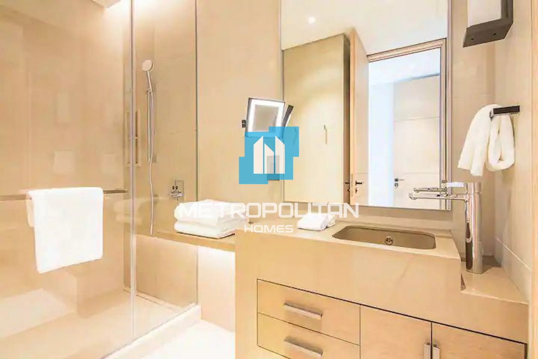 Image - Jumeirah Gate Tower 2, Jumeirah Beach Residence, Dubai | Project - Appartement